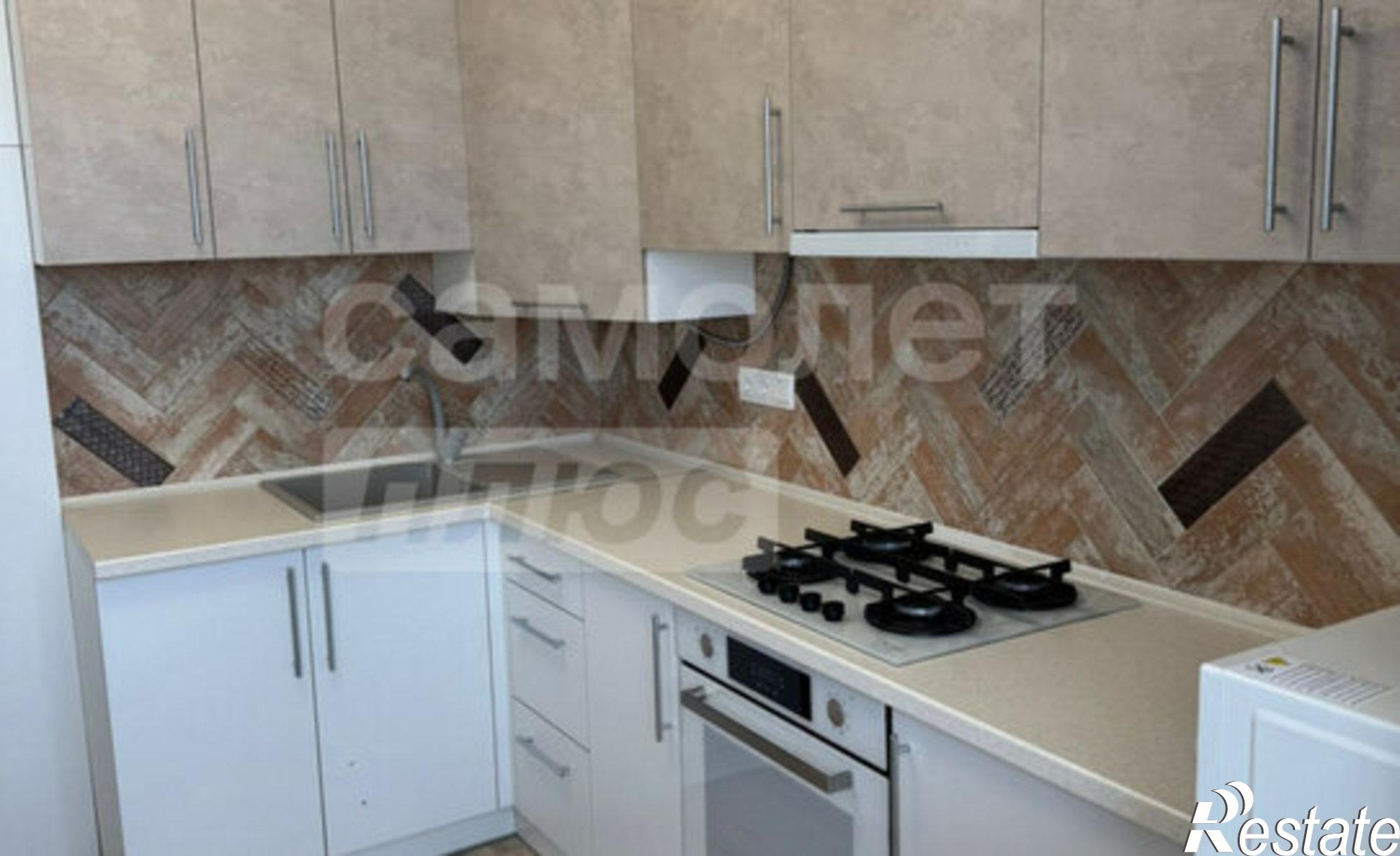 Купить квартиру за 8 700 000 рублей на Старозенитная улица, 9