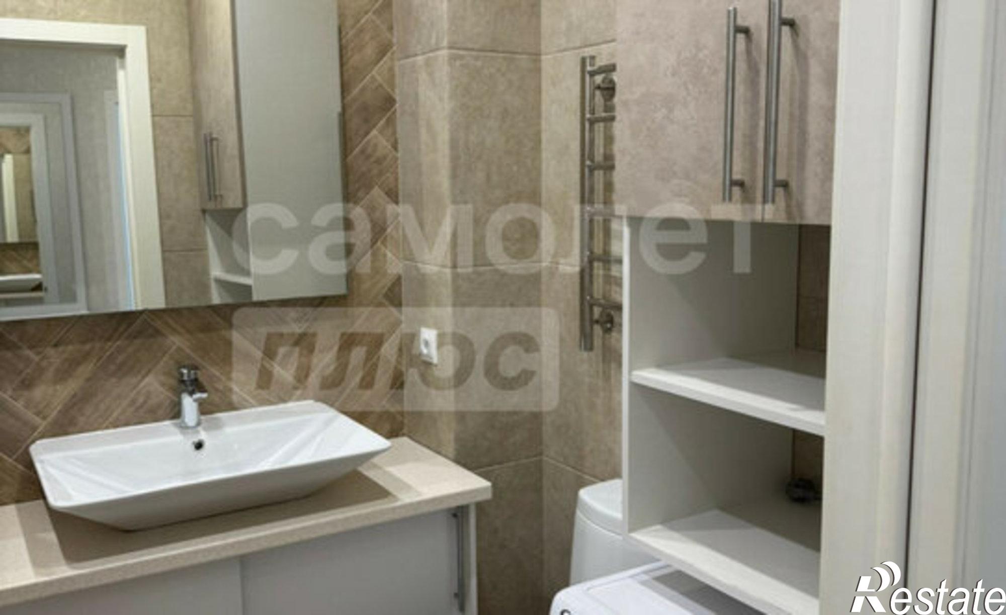 Купить квартиру за 8 700 000 рублей на Старозенитная улица, 9