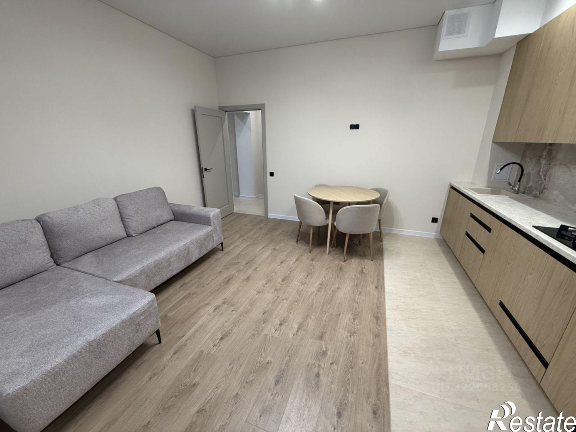 Сдать квартиру за 62 000 рублей на улица Набережная имени 60-летия СССР, 50 к6