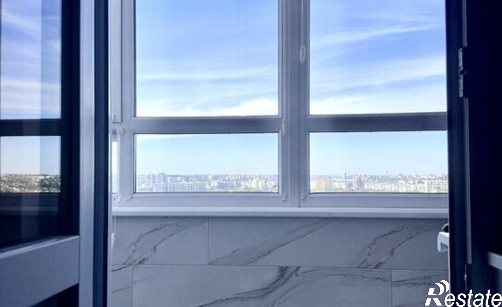 Купить квартиру за 12 900 000 рублей на улица 51-й Армии, 124