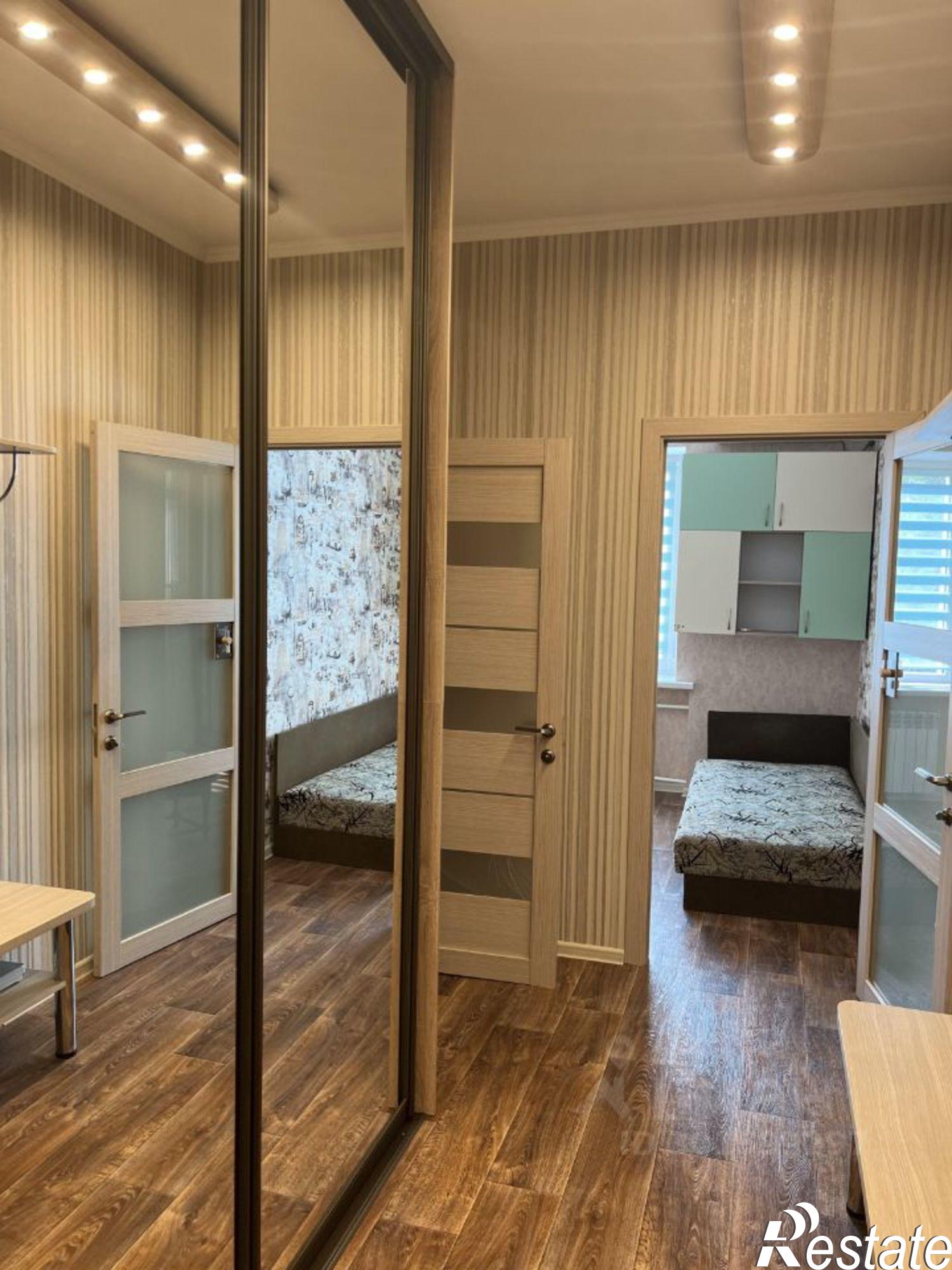 Сдать квартиру за 40 000 рублей на улица Желябова, 37/4