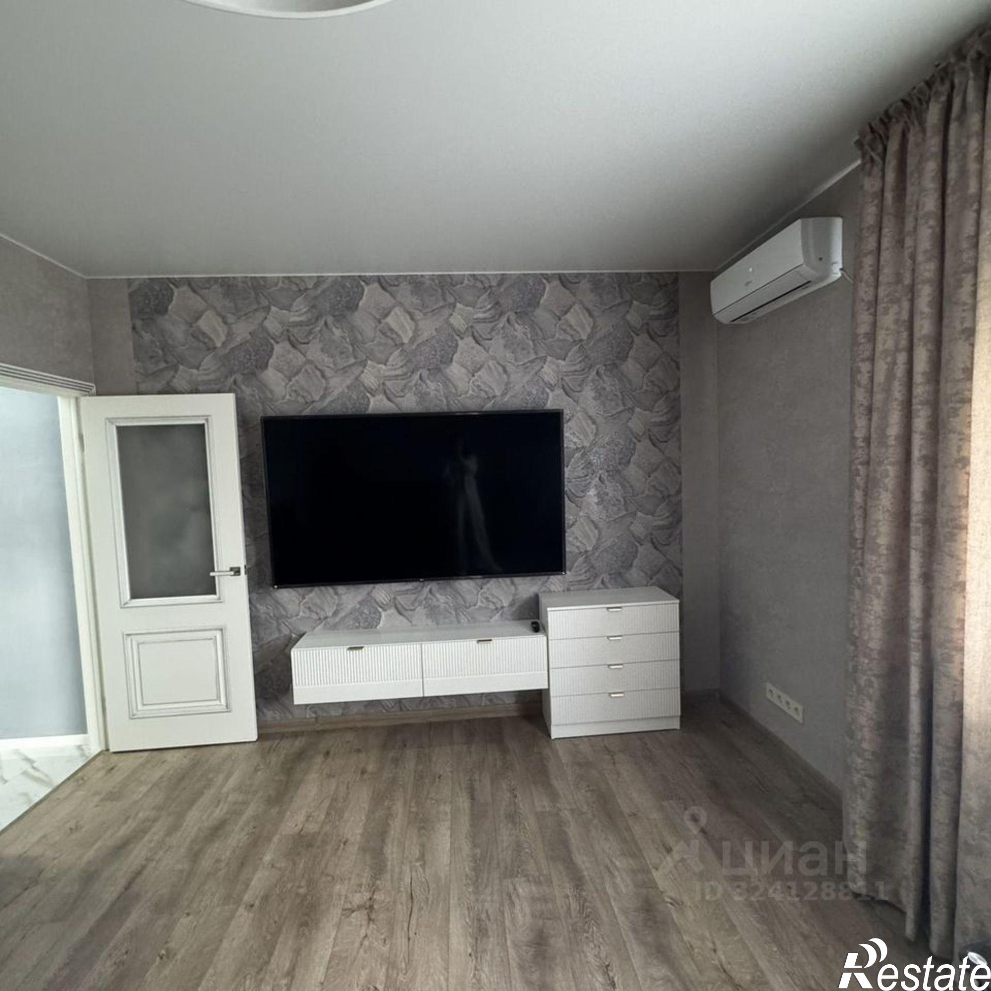 Сдать квартиру за 60 000 рублей на улица Никанорова, 4