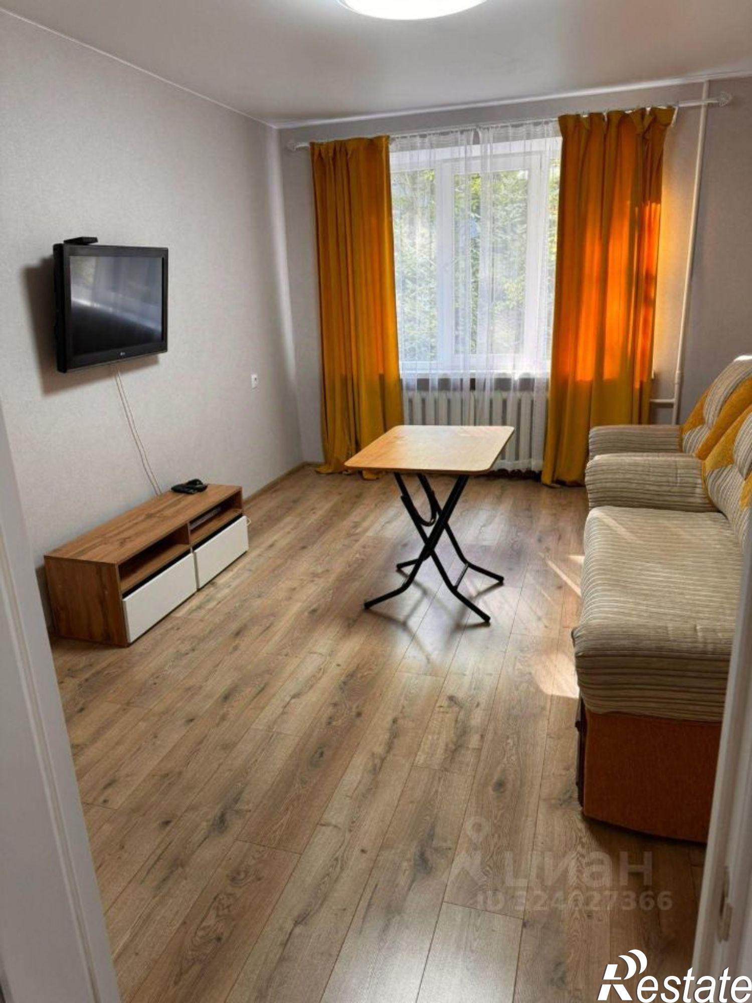 Сдать квартиру за 40 000 рублей на ул Кечкеметская, 87