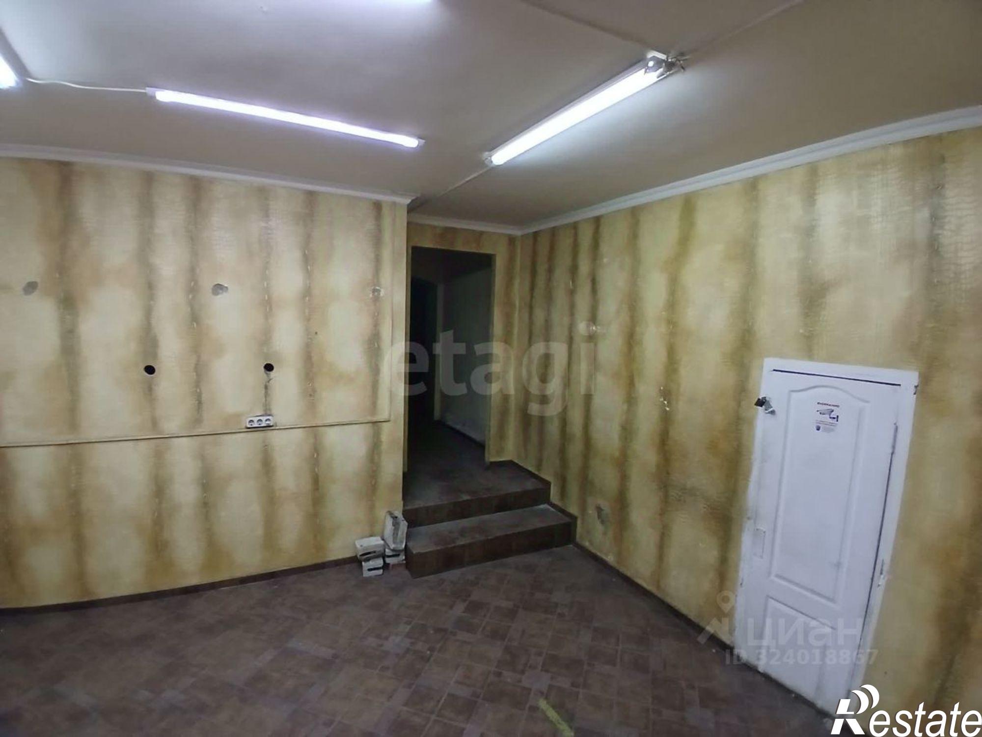 Купить помещение свободного назначения за 12 976 000 рублей на Киевская улица