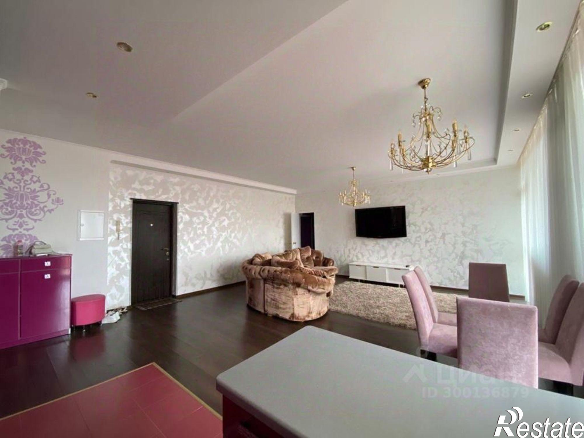 Купить квартиру за 20 500 000 рублей на ул Шполянской, 11