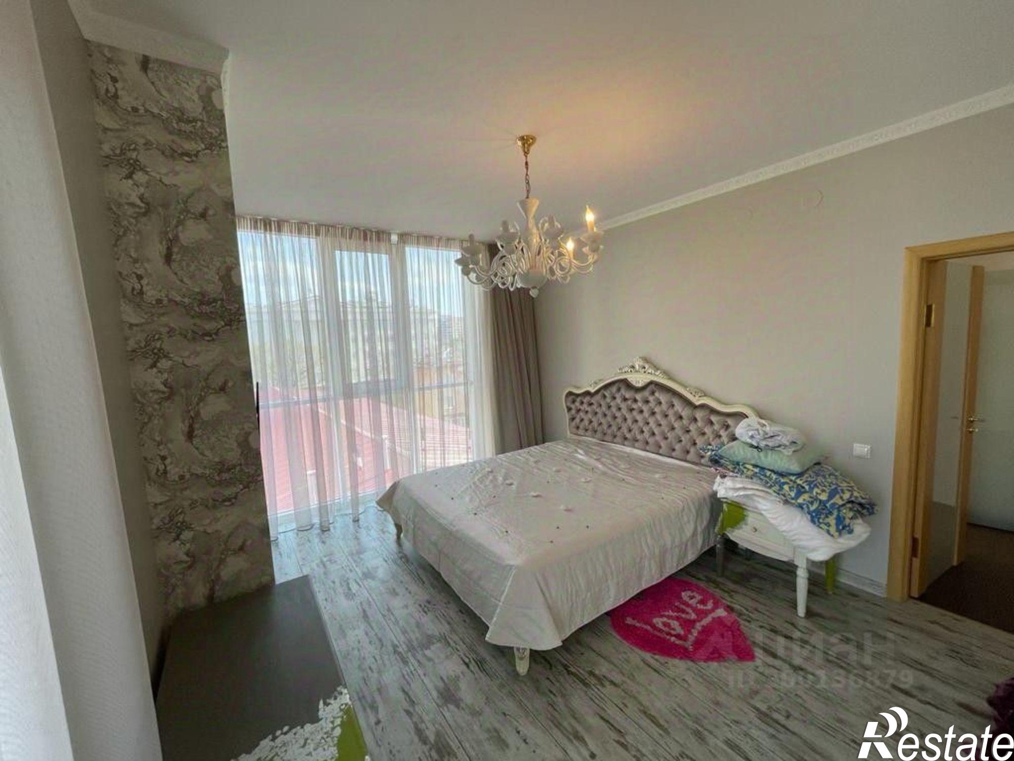 Купить квартиру за 20 500 000 рублей на ул Шполянской, 11