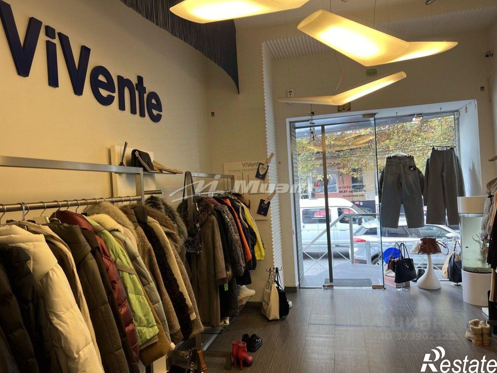 Купить квартиру за 18 600 000 рублей на ул Екатерининская, 42