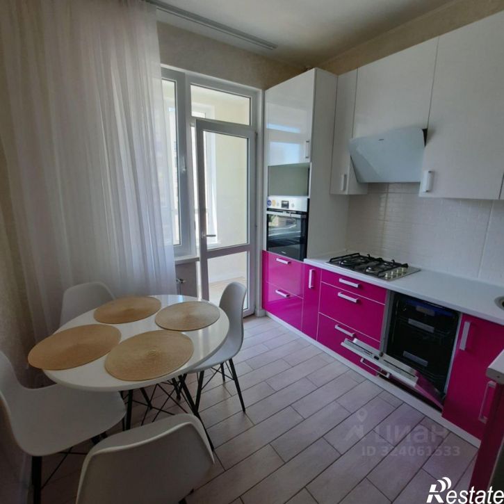 3-комн квартира улица Крымской Весны, 1 к4,  д. 1 к4