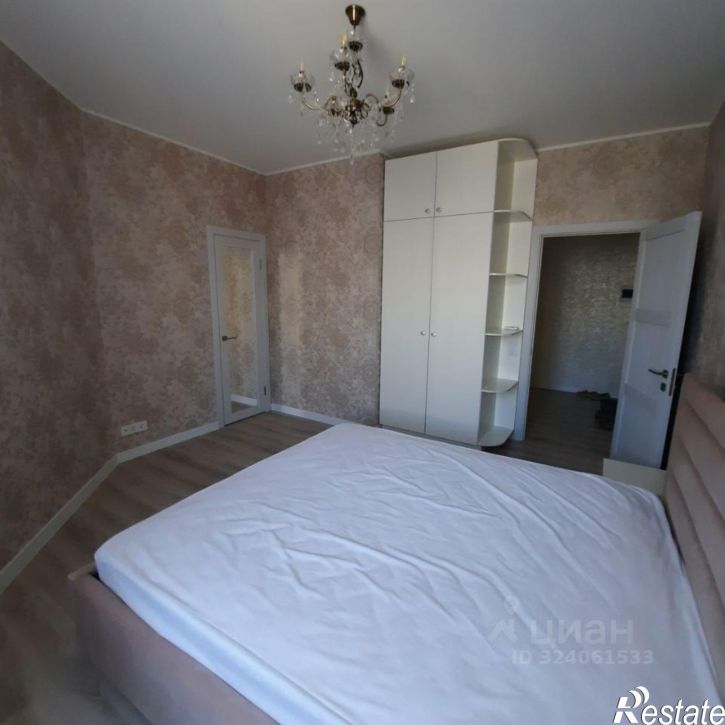 3-комн квартира улица Крымской Весны, 1 к4,  д. 1 к4