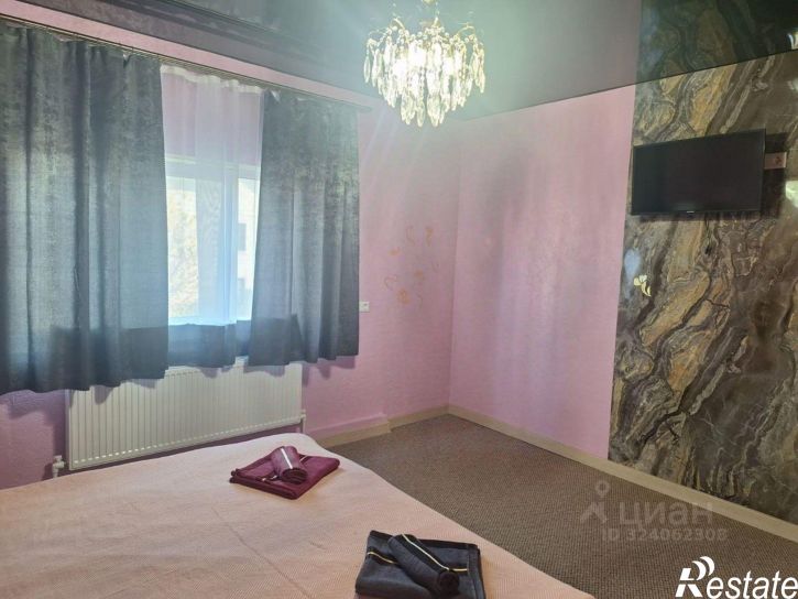 2-комн квартира улица Механизаторов, 60,  д. 60