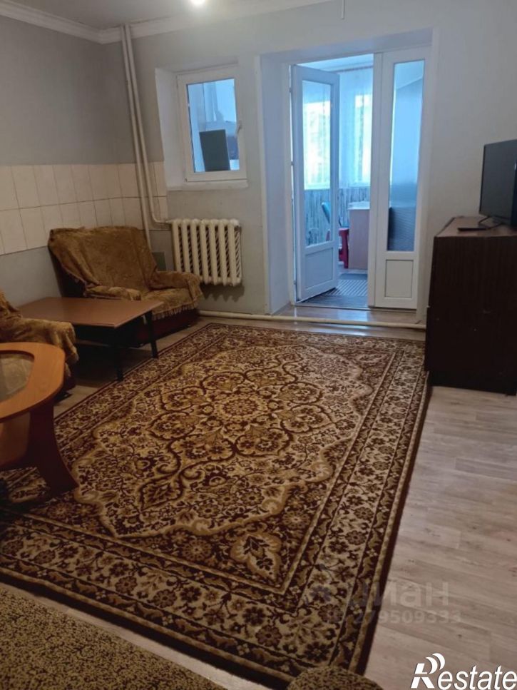 2-комн квартира пр-кт Победы, 384,  д. 384