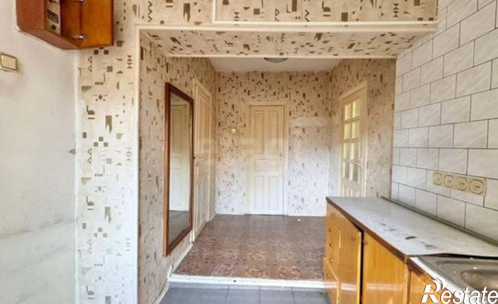 Купить квартиру за 5 800 000 рублей на Зуйский переулок, 12