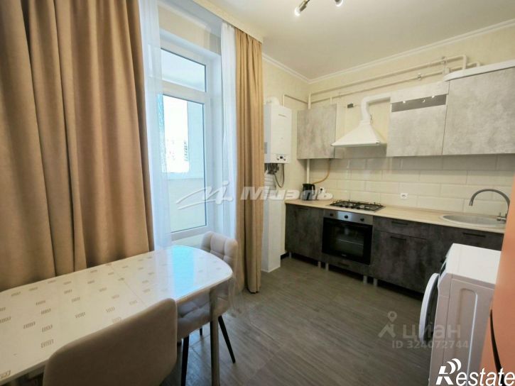 1-комн квартира проспект Александра Суворова, 15 к4,  д. 15 к4