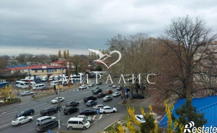 2-комн квартира б-р Ленина, 15/1,  д. 15/1