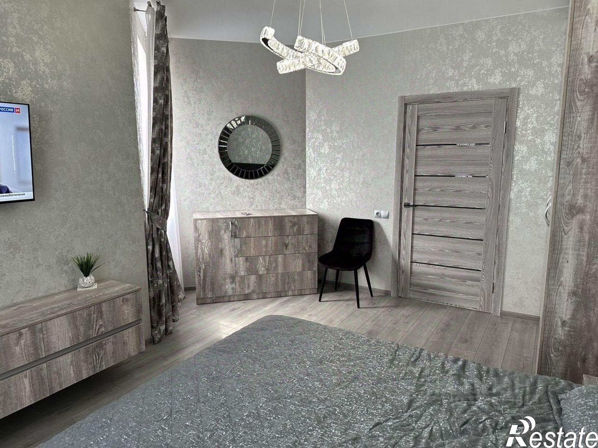 Сдать комнату за 45 000 рублей на Мраморный переулок, 36