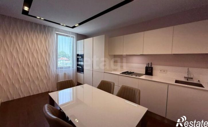 3-комн квартира улица Тургенева, 13А,  д. 13А