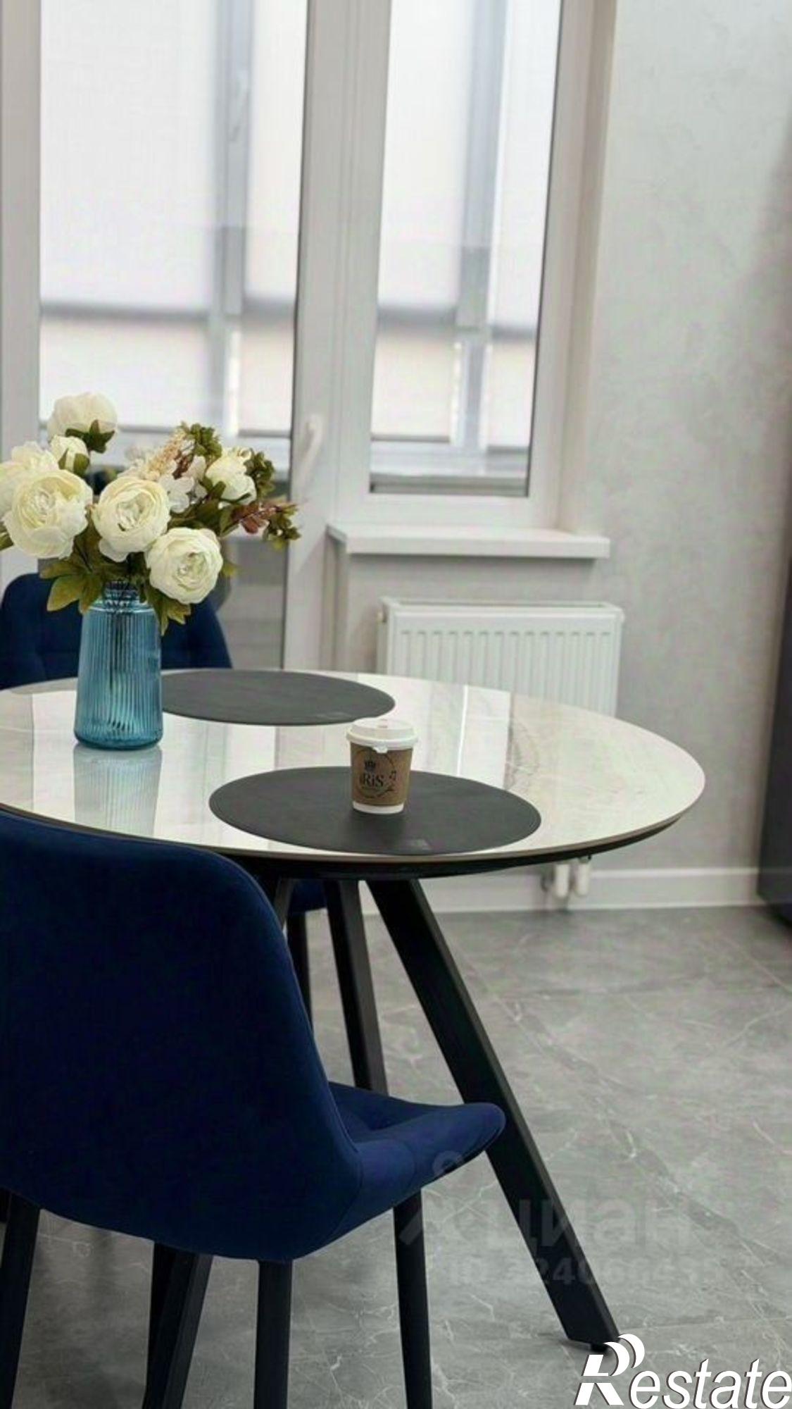 Сдать квартиру за 50 000 рублей на проспект Александра Суворова, 99