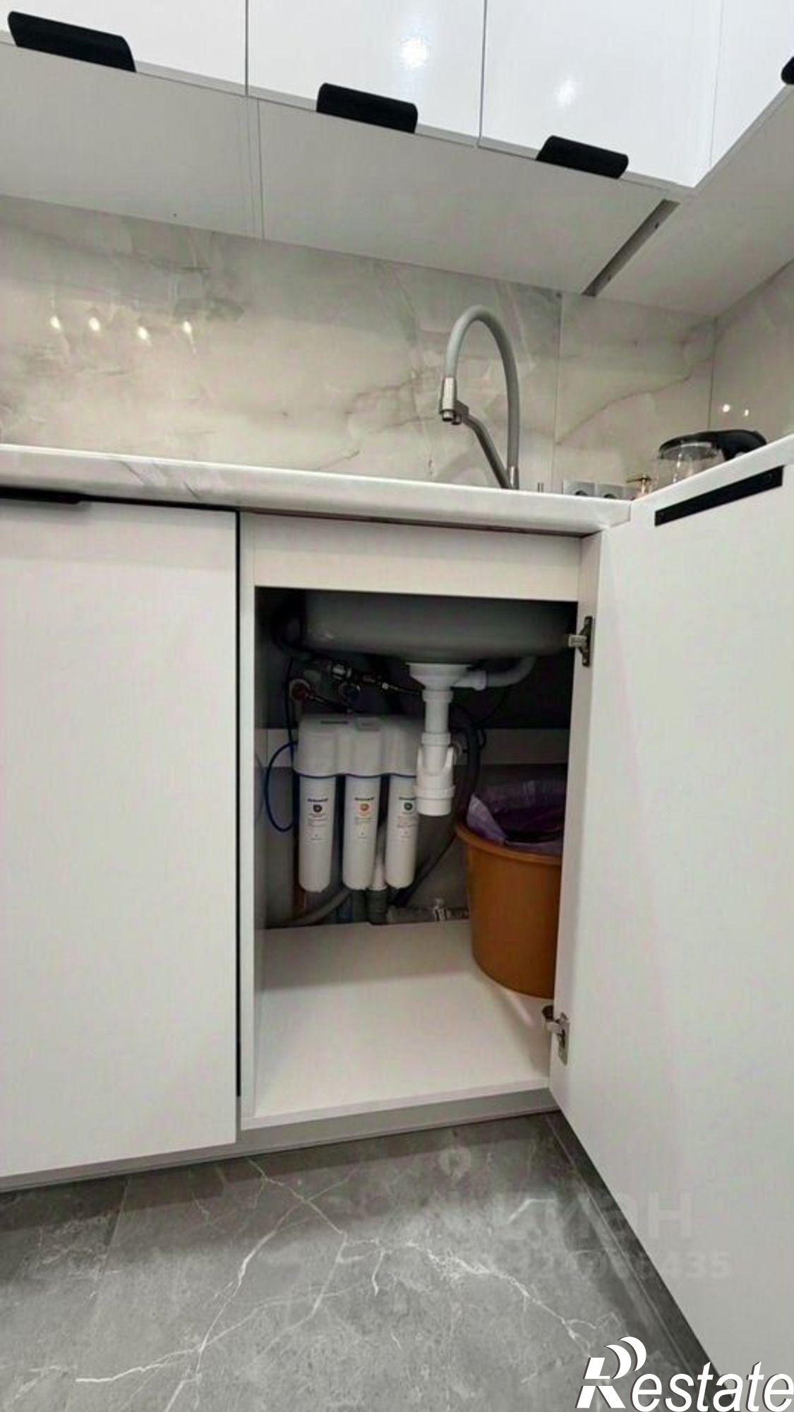 Сдать квартиру за 50 000 рублей на проспект Александра Суворова, 99