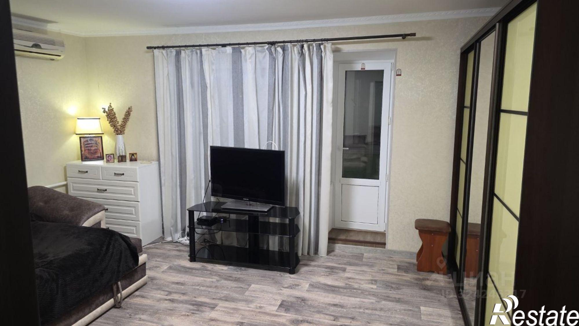 Купить квартиру за 10 000 000 рублей на ул Каспийская, 11А