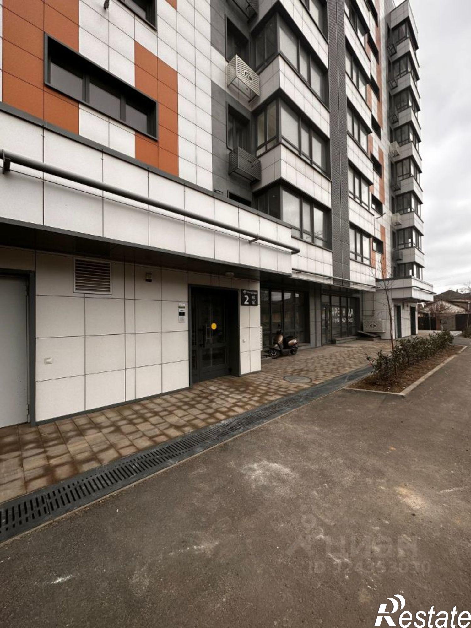 Сдать квартиру за 40 000 рублей на улица 51-й Армии, 55