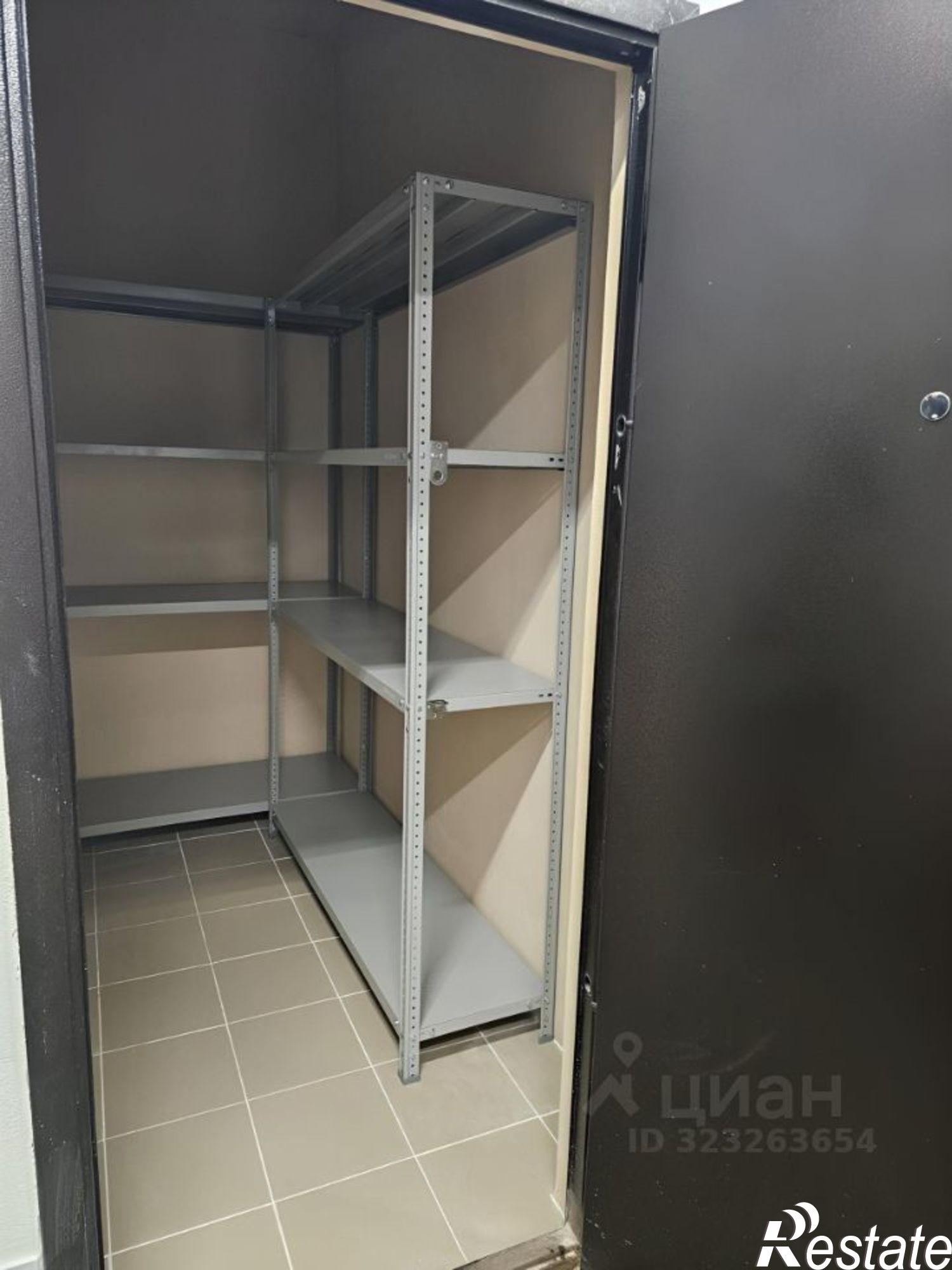 Купить гараж, место в паркинге за 308 826 рублей на проспект Александра Суворова, 105