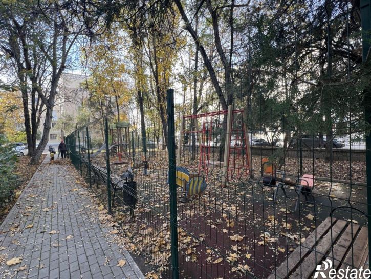 3-комн квартира улица Менделеева, 8,  д. 8