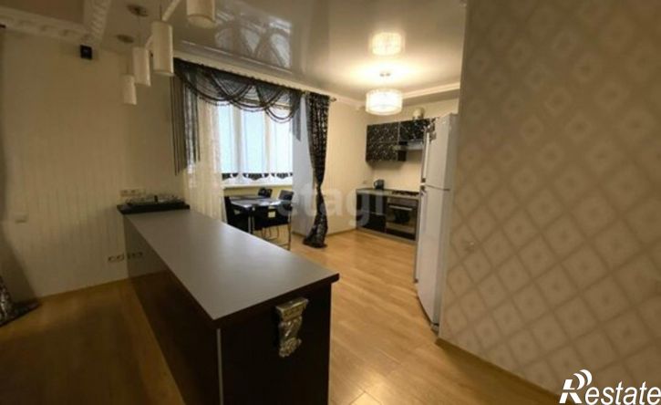 3-комн квартира Большевистская улица, 28/9,  д. 28/9