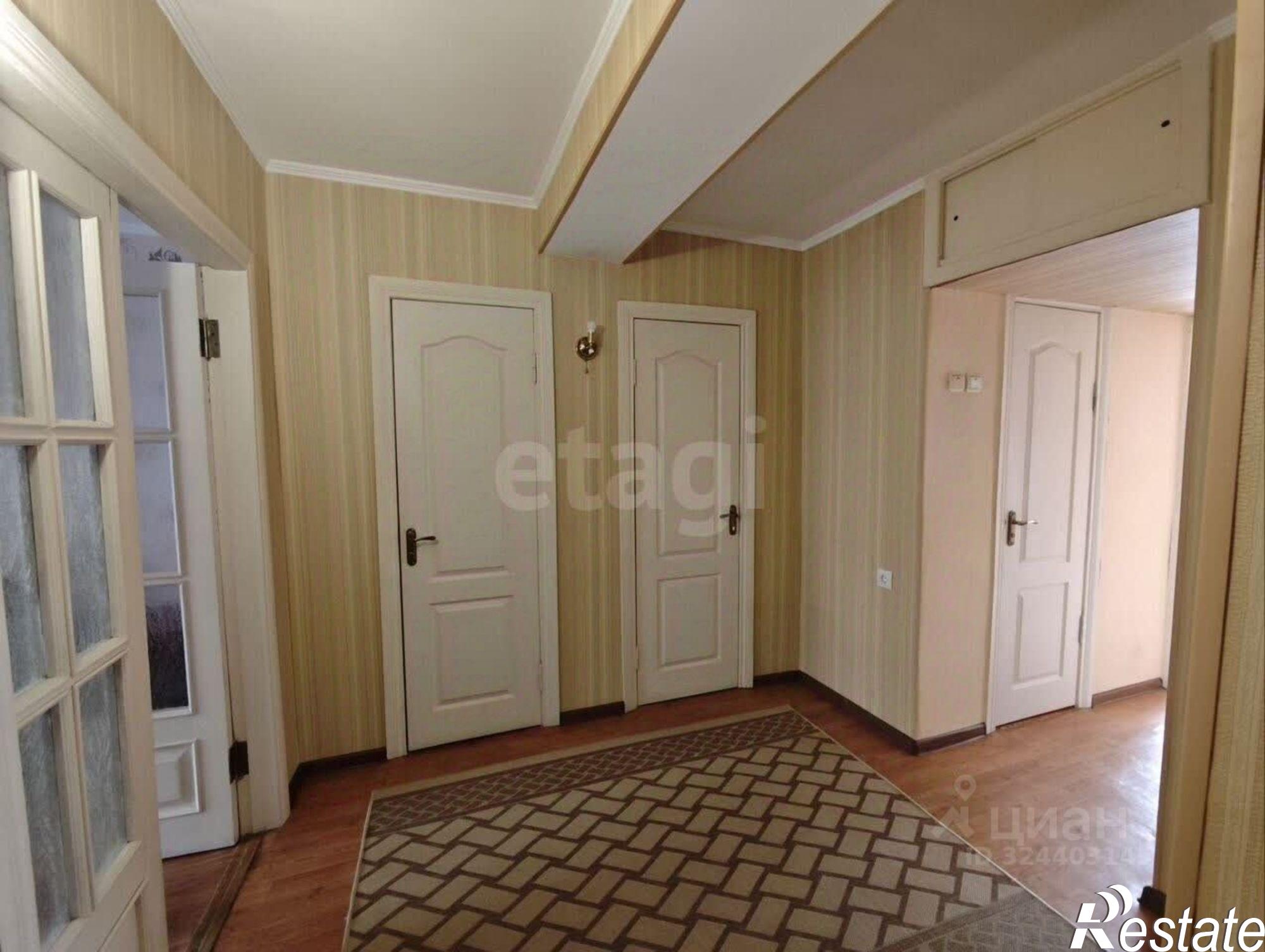 Сдать квартиру за 40 000 рублей на Февральская улица, 13