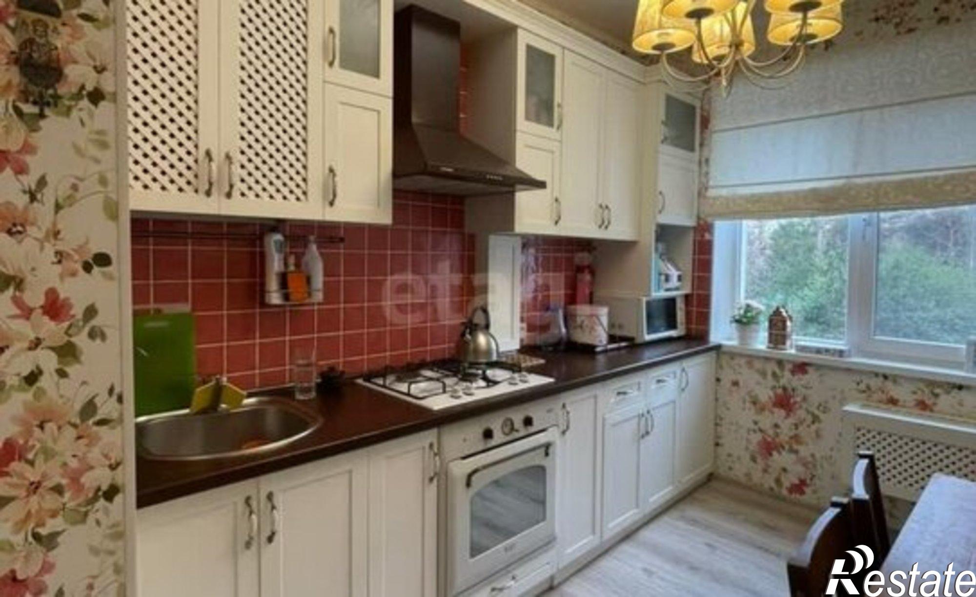 Купить квартиру за 10 500 000 рублей на ул Маршала Жукова, 39