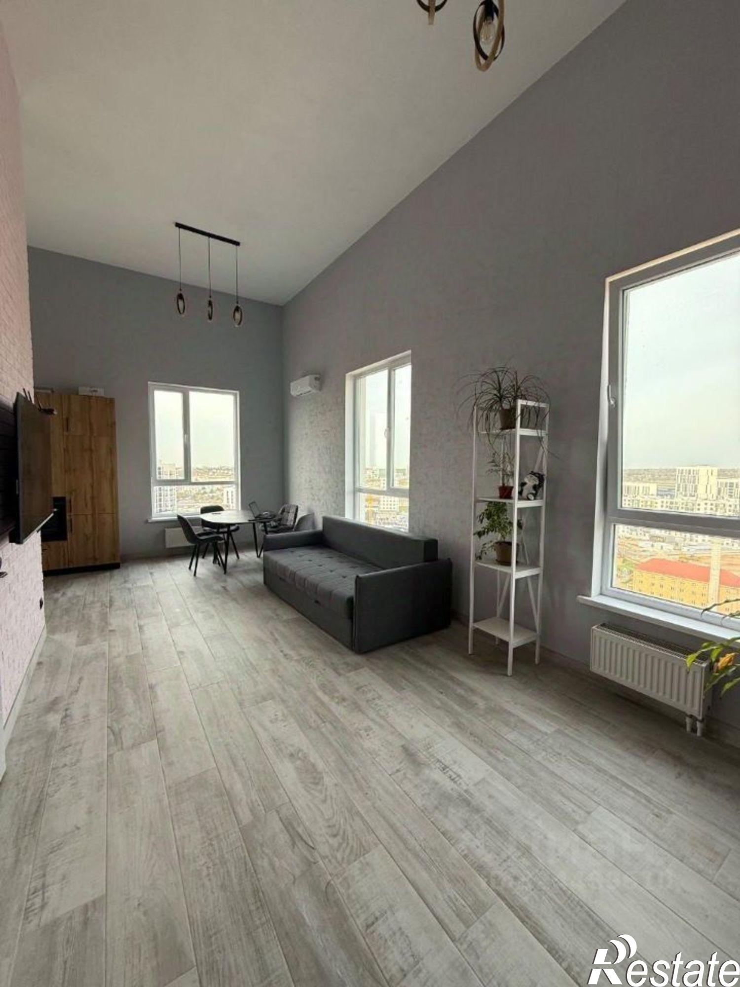 Купить квартиру за 18 500 000 рублей на пр-кт Александра Суворова, 39