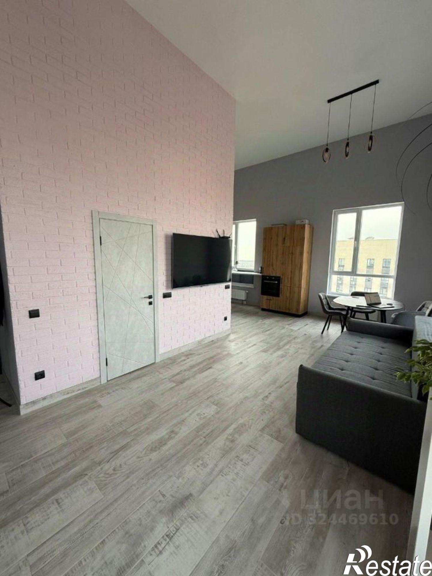 Купить квартиру за 18 500 000 рублей на пр-кт Александра Суворова, 39