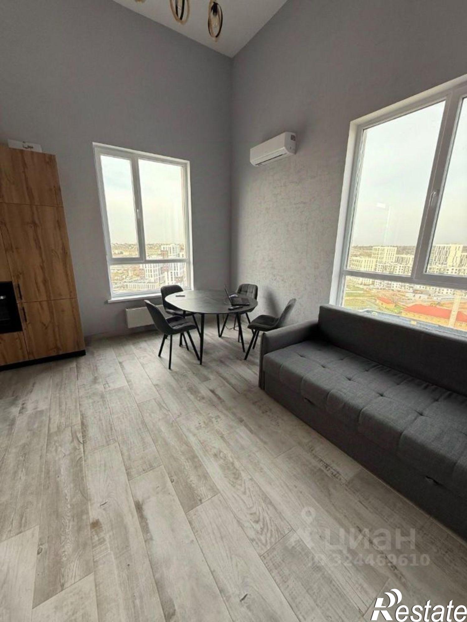 Купить квартиру за 18 500 000 рублей на пр-кт Александра Суворова, 39