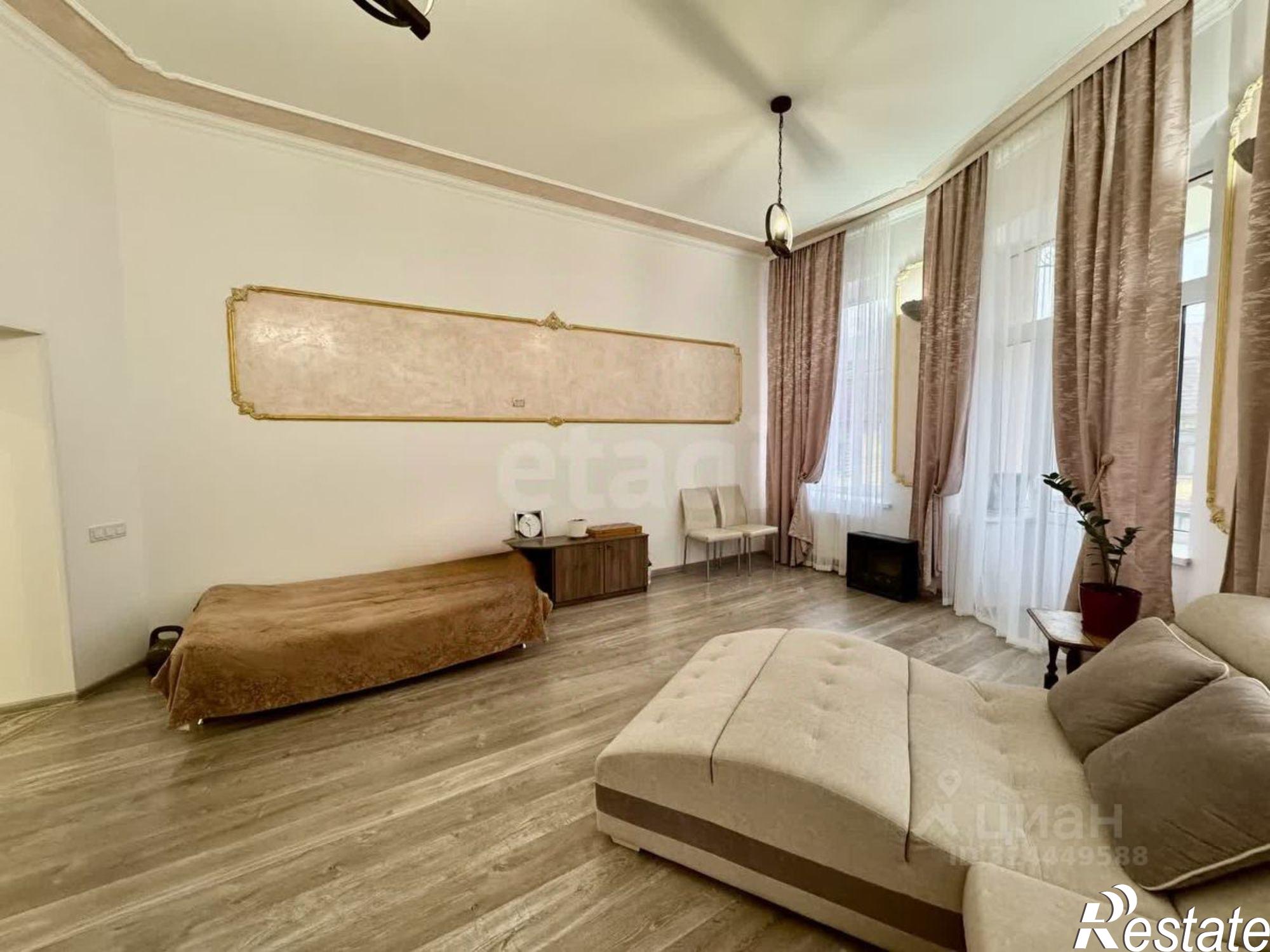 Купить квартиру за 19 000 000 рублей на ул Одесская, 3а