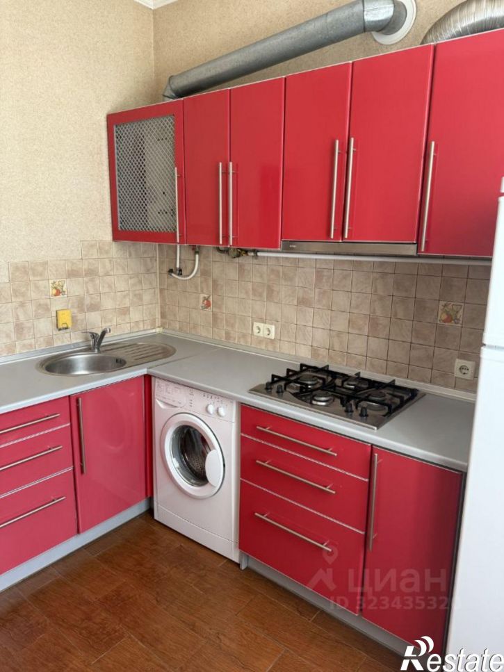 1-комн квартира пр-кт Победы, 38/1,  д. 38/1