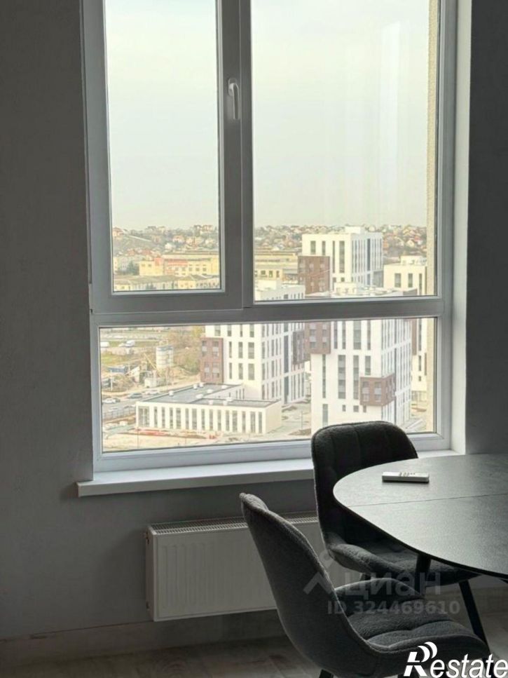 2-комн квартира пр-кт Александра Суворова, 39,  д. 39