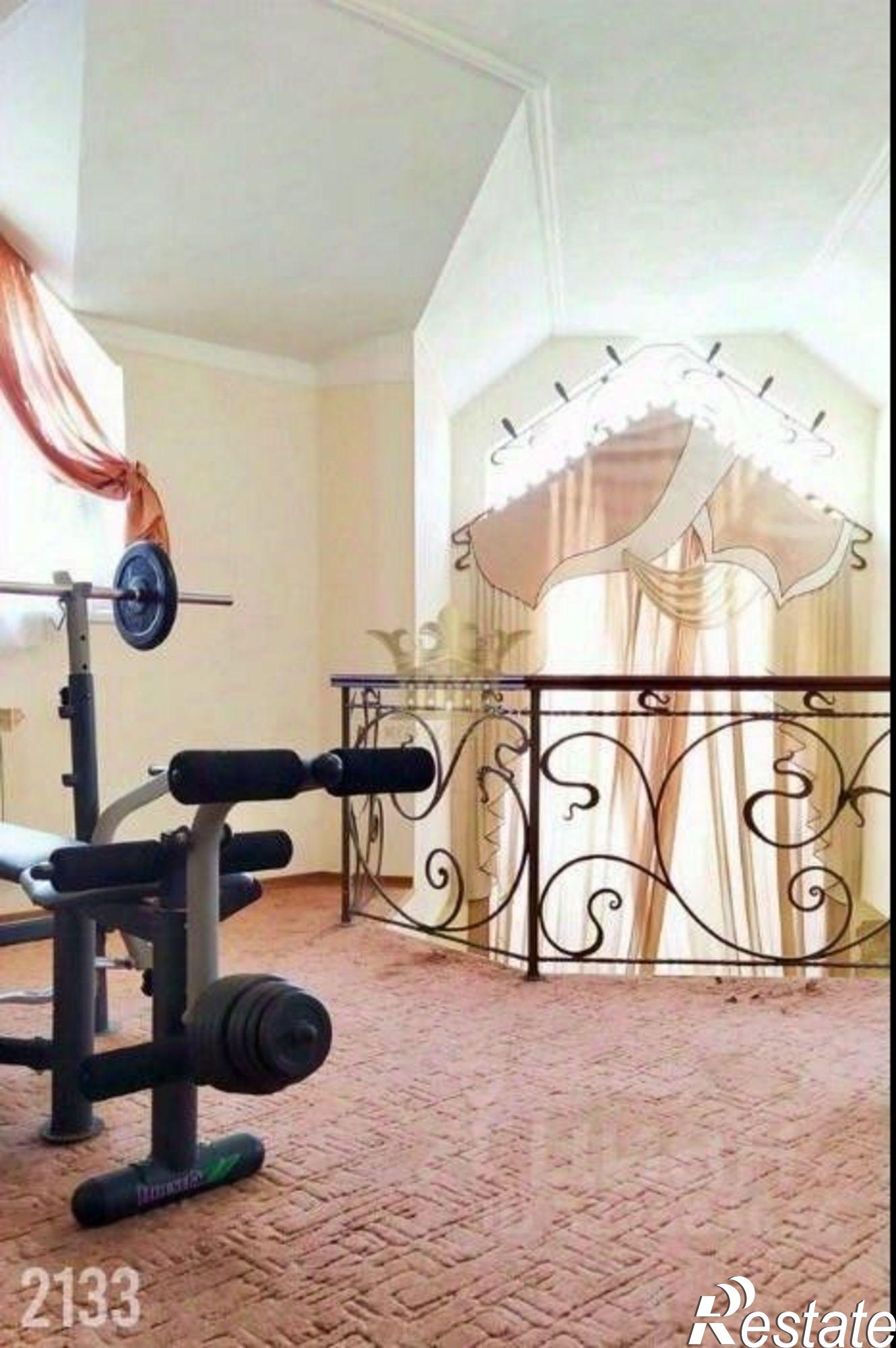 Сдать дачу, дом, коттедж за 90 000 рублей на ул Донская, 11А