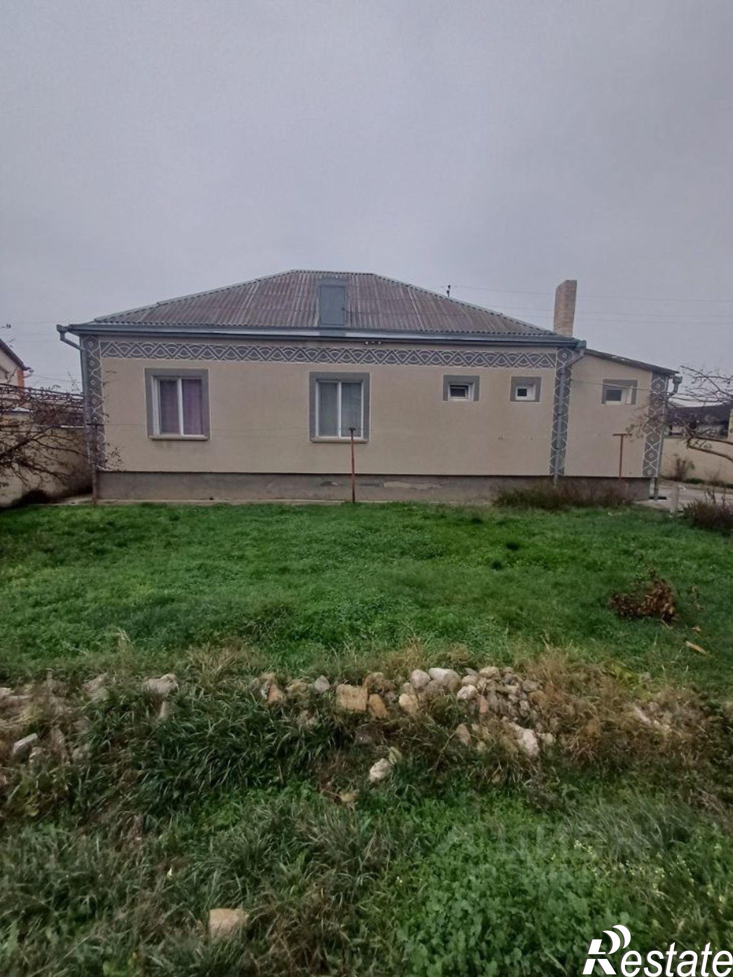 Сдать дачу, дом, коттедж за 50 000 рублей на ул Алиме Абденнановой, 44