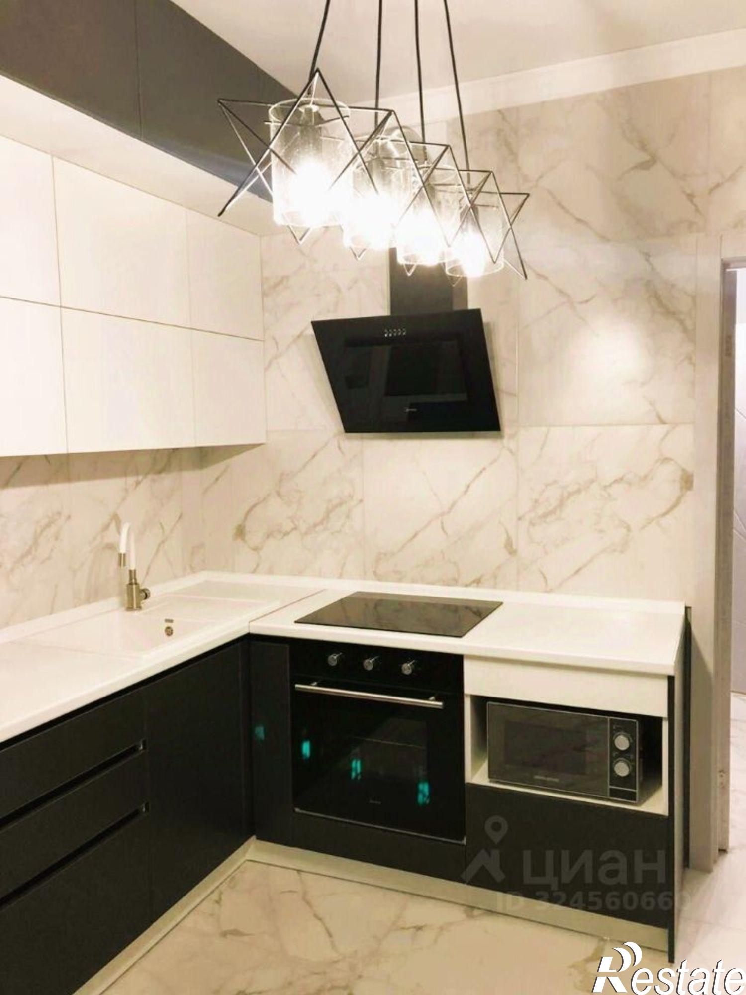 Купить квартиру за 8 400 000 рублей на ул Пахотная, 5