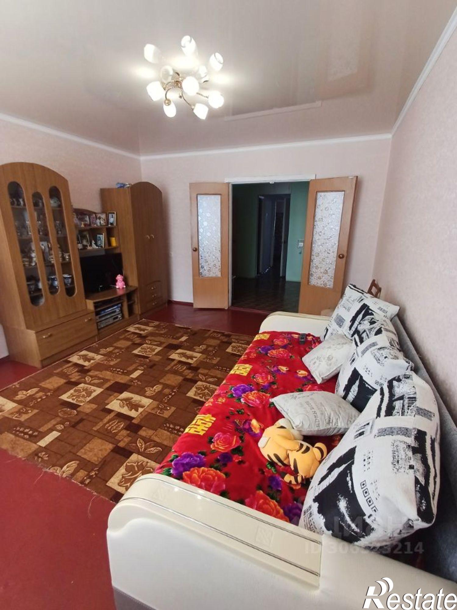 Сдать квартиру за 28 000 рублей на улица Глухова, 33