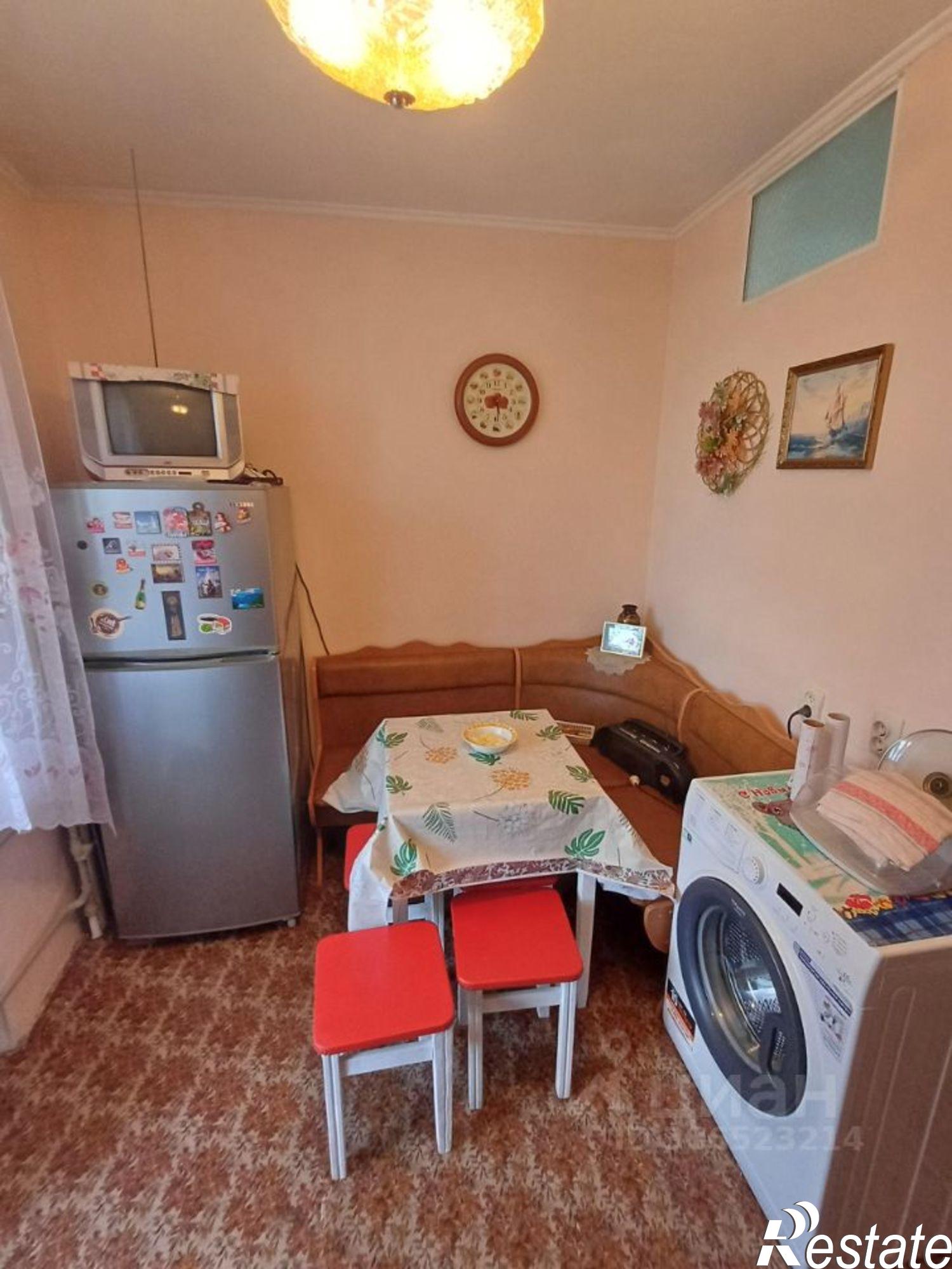 Сдать квартиру за 28 000 рублей на улица Глухова, 33