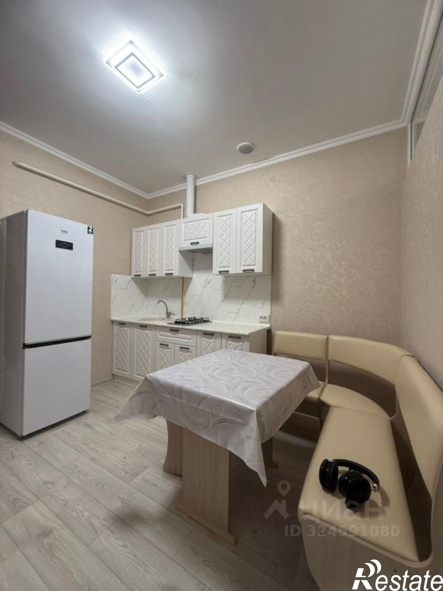 Сдать квартиру за 28 000 рублей на Звёздная улица, 2