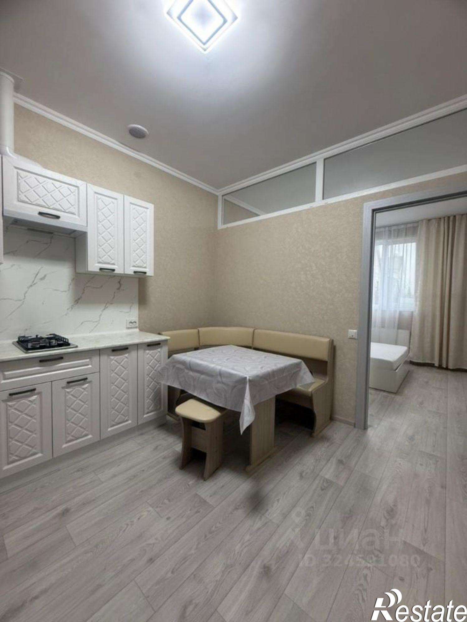 Сдать квартиру за 28 000 рублей на Звёздная улица, 2