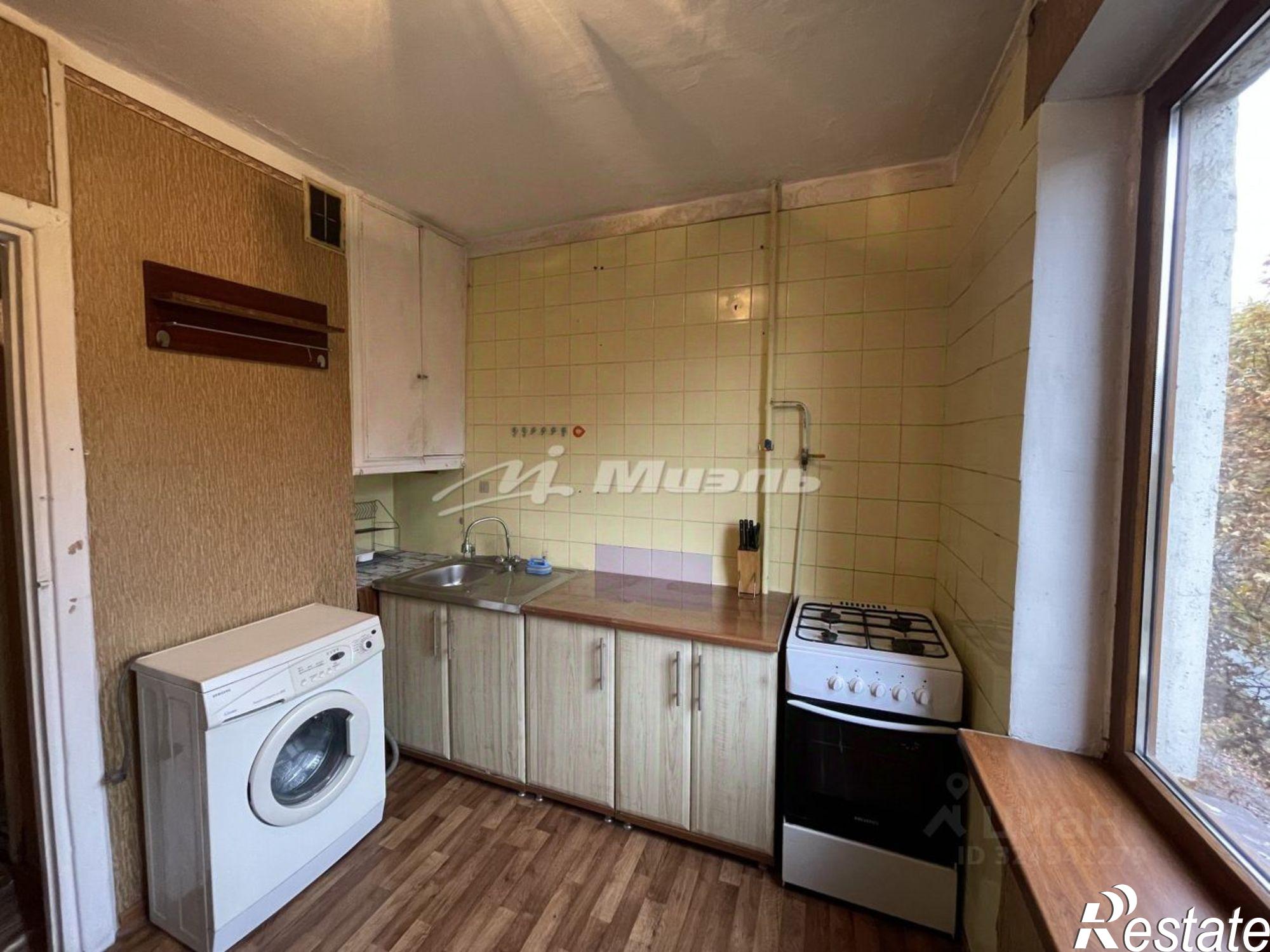 Купить квартиру за 5 900 000 рублей на улица 60 лет Октября, 17