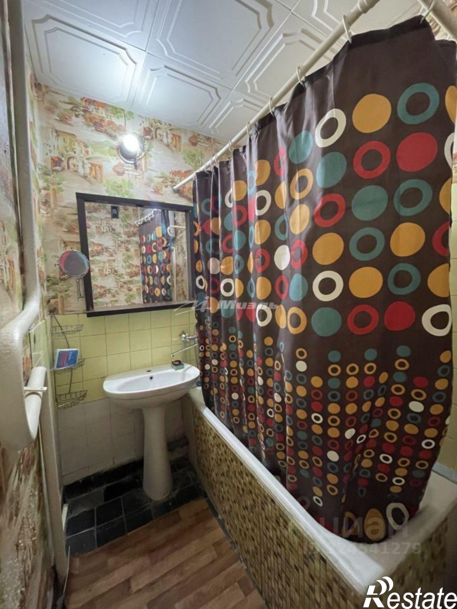 Купить квартиру за 5 900 000 рублей на улица 60 лет Октября, 17