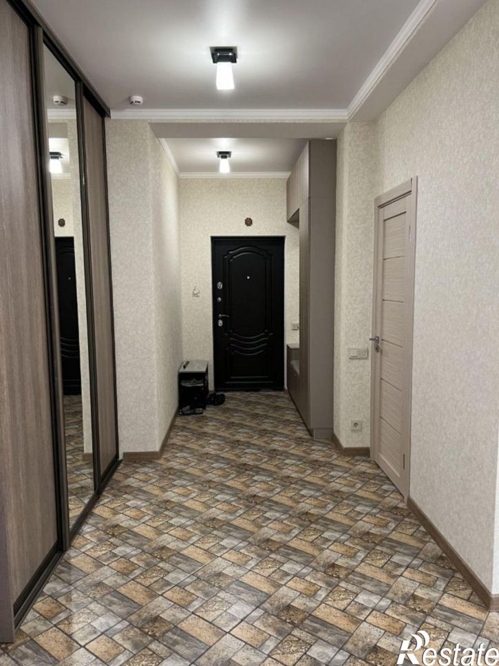 3-комн квартира ул Битакская, 25,  д. 25