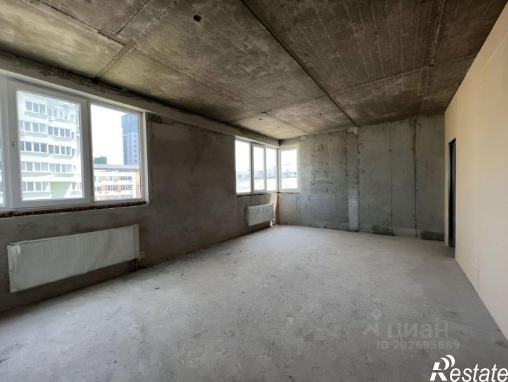 4-комн квартира Набережная улица, 75,  д. 75