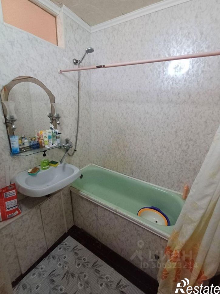 2-комн квартира улица Глухова, 33,  д. 33