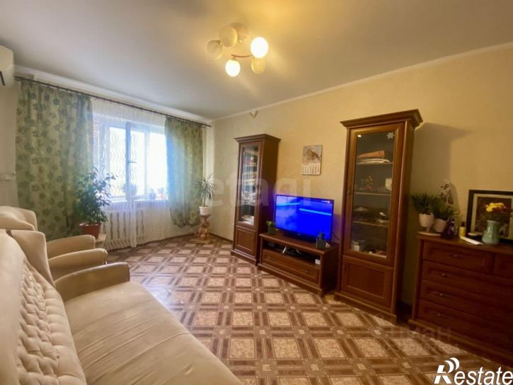 3-комн квартира улица Героев Сталинграда, 1,  д. 1