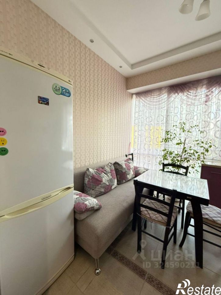 2-комн квартира улица Беспалова, 110В,  д. 110В