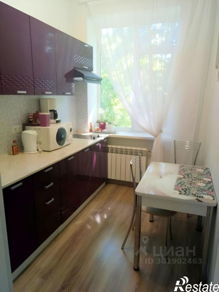 1-комн квартира улица Беспалова, 154,  д. 154